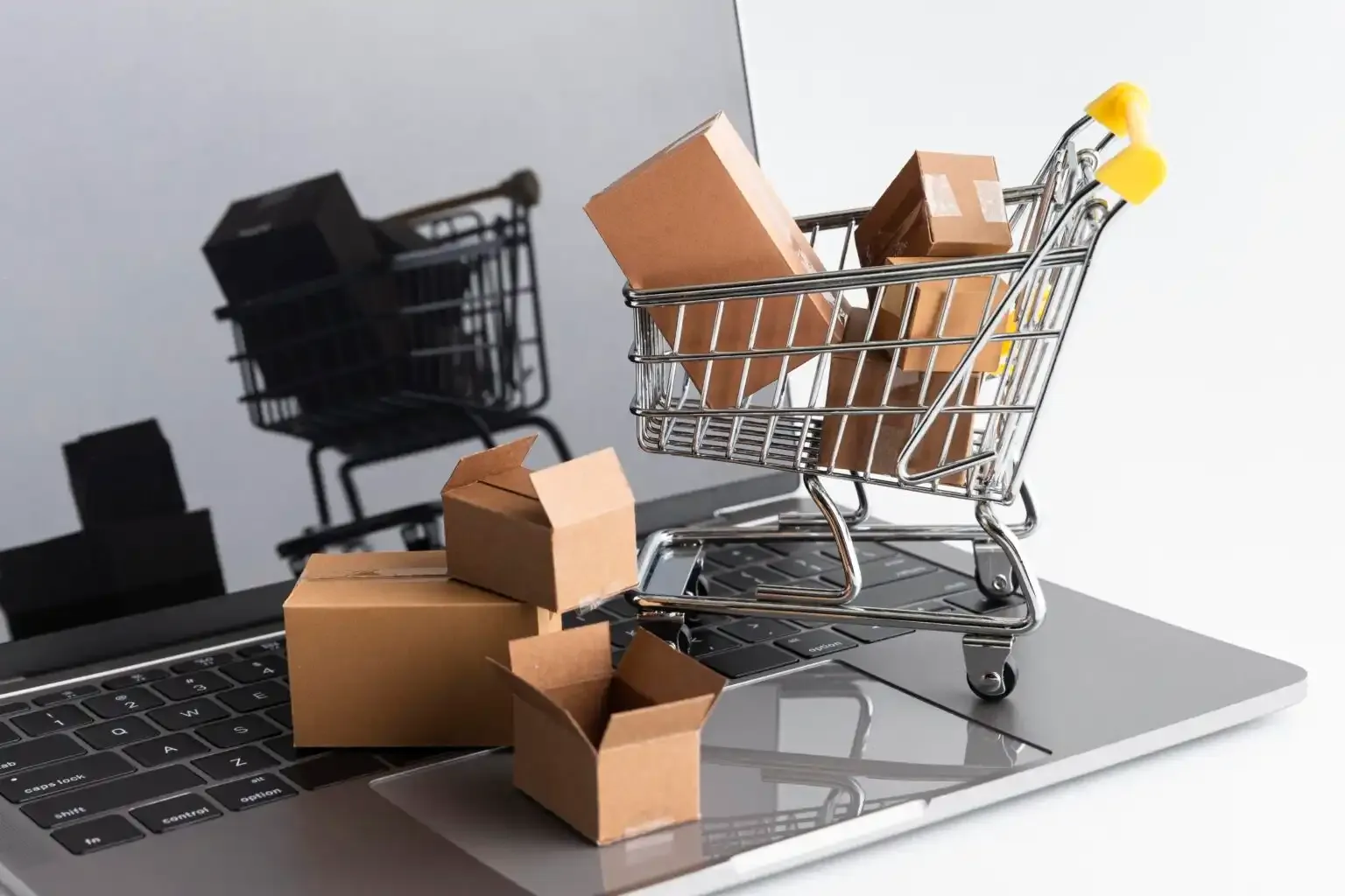 The Evolution of E-commerce: Trends Driving Online Shopping